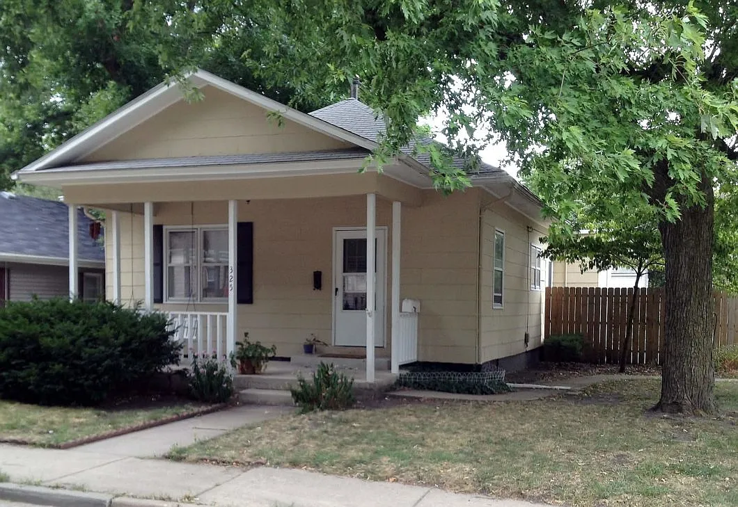 325 N Fair St photo 1