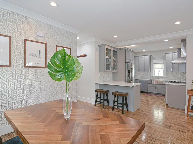 10 Grant St #1 — Photo 20