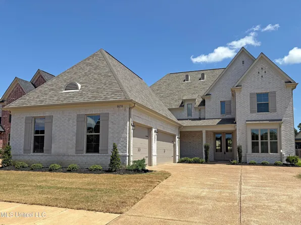 8070 Old Addison Dr, Olive Branch, MS 38654