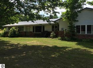 8206 Ruttan Rd NW, Alden, MI 49612