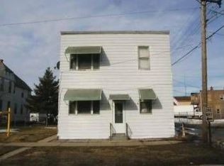 1014 Lincoln St, North Chicago, IL