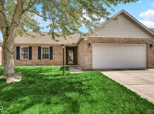 9649 Treyburn Green Way, Indianapolis, IN 46239