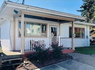 912 Chestnut St, Monessen, PA 15062