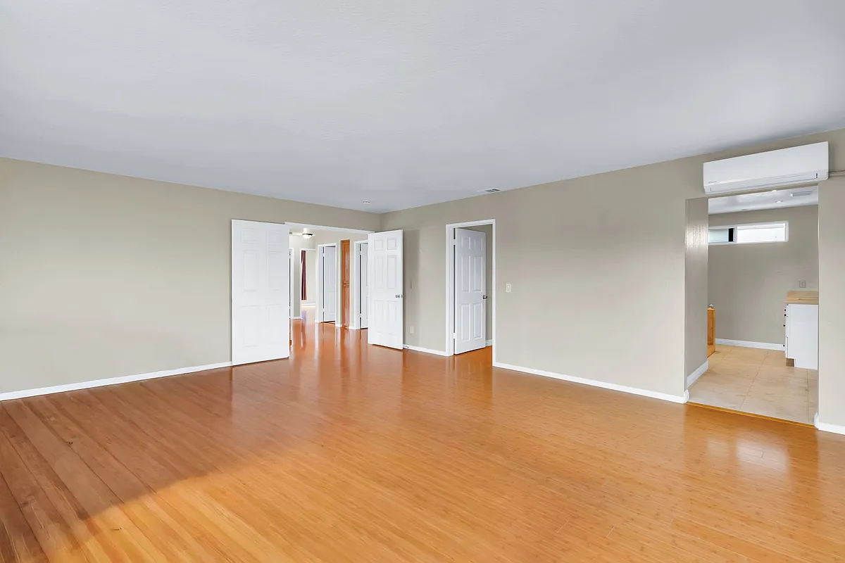 Building Photo - 3403 W 224th St
