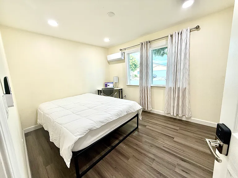 40177 Leslie St #1 — Photo 4