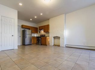 35 Pearsall Ave, Jersey City, NJ 07305