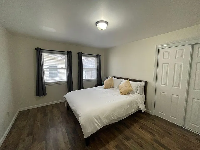 518 Nash St #5 — Photo 11