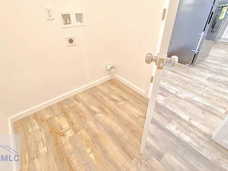 89 Horse Creek Rd NE #B — Photo 7