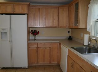 34 S Worcester St, Norton, MA 02766