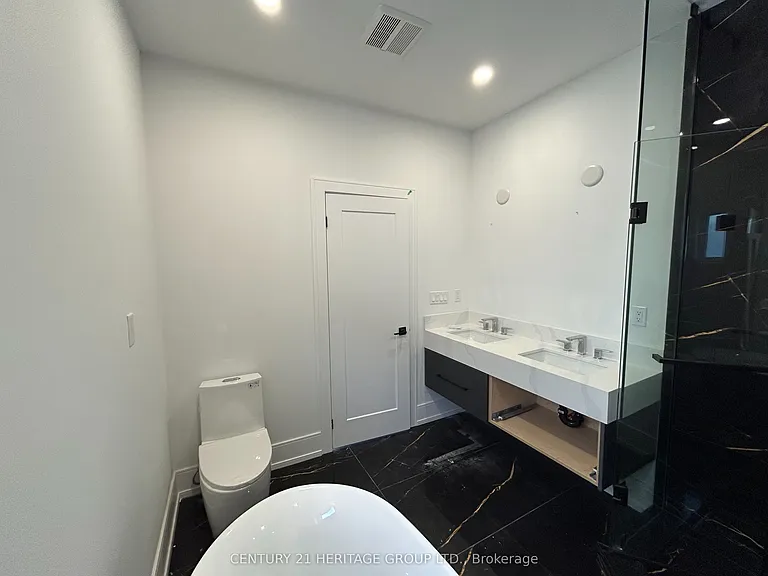 3716 Quayside Dr — Photo 16