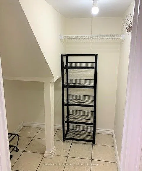 541 Palmerston Blvd #BASEMENT — Photo 7