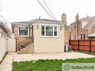 3009 N Osceola Ave, Chicago, IL
