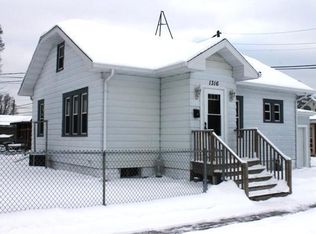 1316 Hayes St, La Crosse, WI 54603