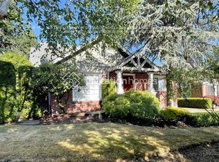 218 Summit Ave, Fircrest, WA 98466