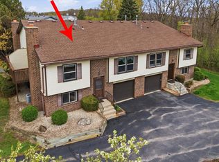 Whitnall Park Square, Franklin, WI 53132