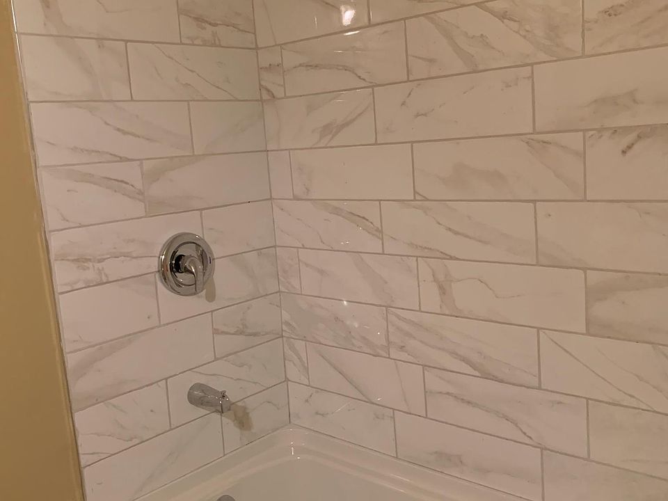 1st image of 1176 Clement Dr