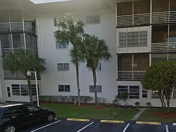 4740 NW 21ST Street #101, Lauderhill, FL 33313