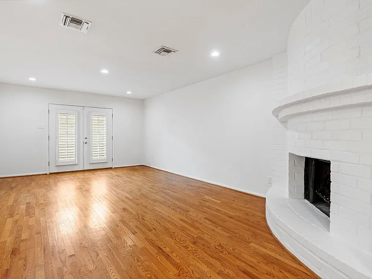 727 Bunker Hill Rd #15 — Photo 24