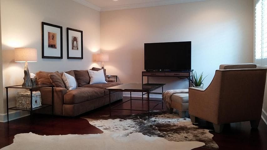 1st image of 3032 Waterside Cir