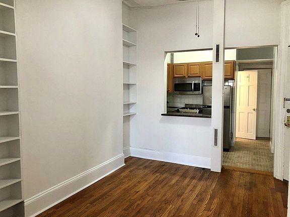 4th image of 184 W 10th St APT 4B