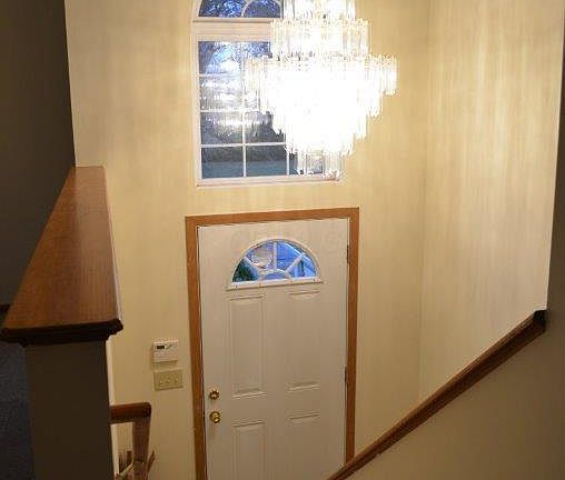 2nd image of 896 W Harbinger Cres