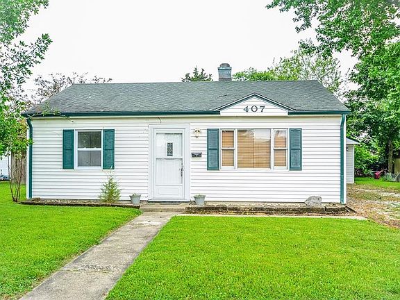 2nd image of 407 Wellington Blvd