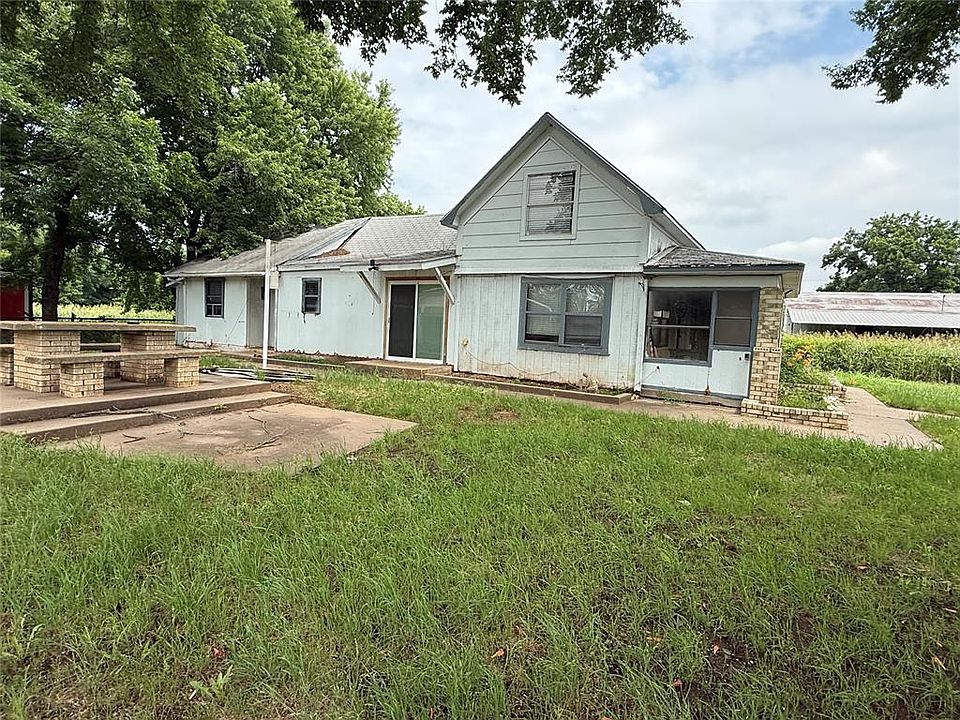 1st image of 513 11th St