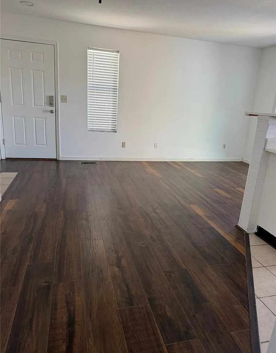 1 bed, 1.0 bath, 560 sqft, $1,350 — Photo 3