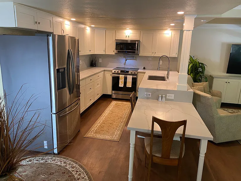 2707 California Ave SW #200 — Photo 10