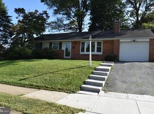 326 Gochnauer Ave, Lititz, PA 17543