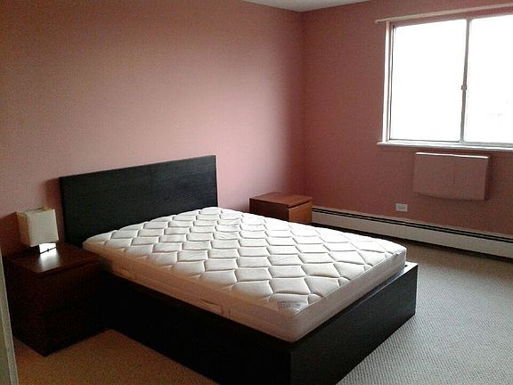 4th image of 1880 Bonnie Ln APT 101