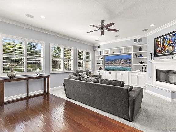 3rd image of 2781 Camphor Ct