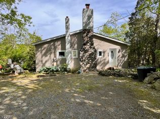 34 Rose Trl, Andover, NJ 07821