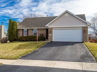 202 Bree Dr, Poplar Grove, IL 61065