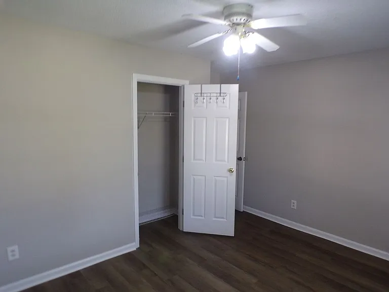1019 Furia Dr — Photo 24