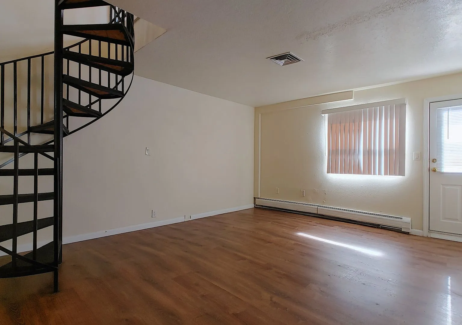 Cloudview Terrace — Photo 2