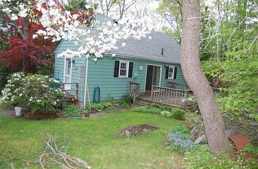 2nd image of 59 Sewall St