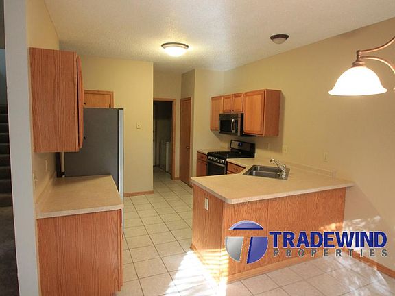 3rd image of 6496 15th Street Pl N