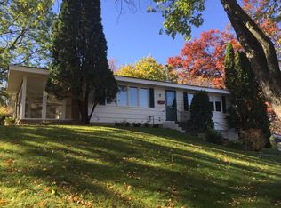 8524 Zenith Rd, Bloomington, MN 55431