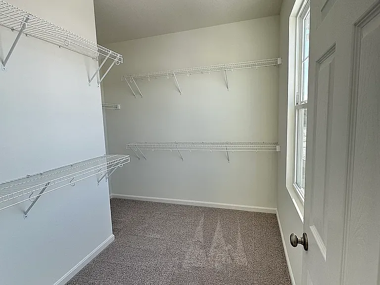 2075 Barleybrook St — Photo 12