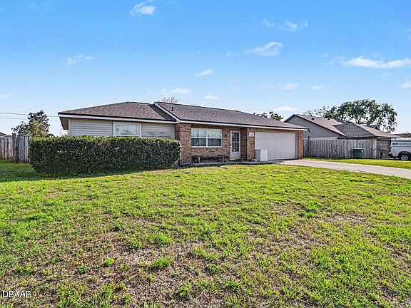 3rd image of 2675 Gramercy Dr