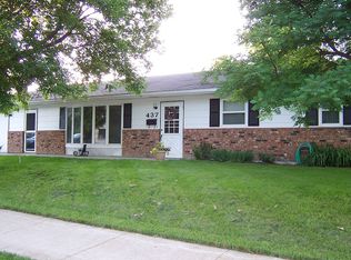 437 E 4th St, Grafton, ND 58237