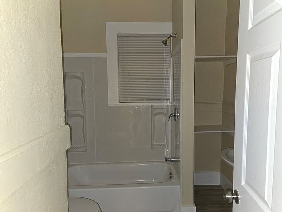 2nd image of 2302 Saint Charles St
