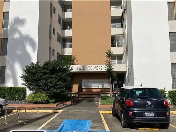 2nd image of 3110 Calle Anibal #141