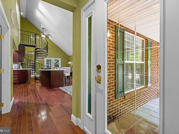5th image of 30092 Cross Woods Dr