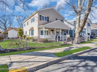 43 Ocean Ave, Middletown, NJ 07748