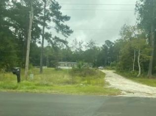 1071 Live Oak Church Rd, Loris, SC 29569