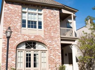 2227 Perkins Ln, Baton Rouge, LA 70808