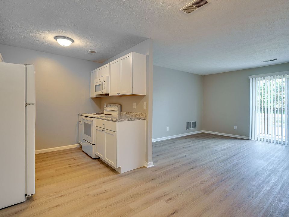 1st image of 3231 Sovereign Dr #Ap-06