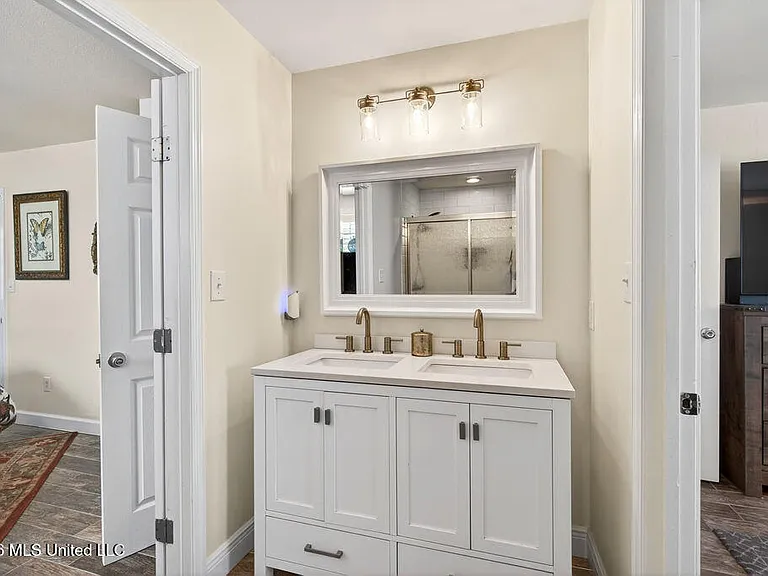 255 E Scenic Dr #G — Photo 29